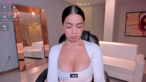 Snapshot of biancapierce_ chatting on 02.09.25 Bianca Pierce online show from 02.09.25
