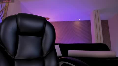 Snapshot of biancapierce_ chatting on 02.26.25 Bianca Pierce online show from 02.26.25