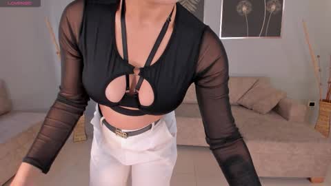 Snapshot of biancapierce_ chatting on 10.04.25 Bianca Pierce online show from 10.04.25