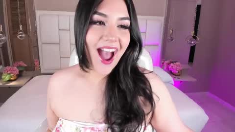 Snapshot of biancax_ chatting on 10.03.25 Hi Im Bianca online show from 10.03.25