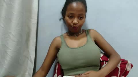 Snapshot of bienvenue987832 chatting on 04.07.26 bienvenue987832 online show from 04.07.26