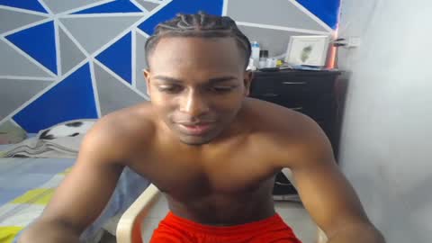big_black11 online show from 02.21.25