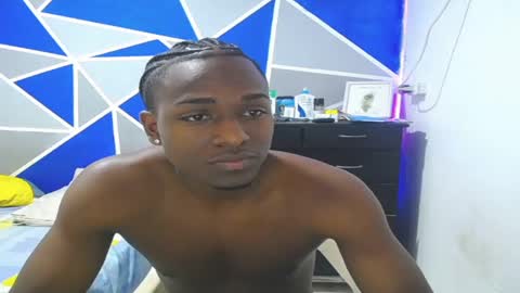 big_black11 online show from 02.22.25