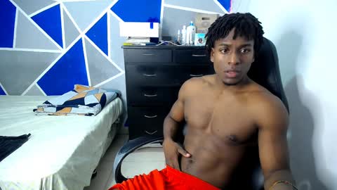 big_black11 online show from 10.07.25