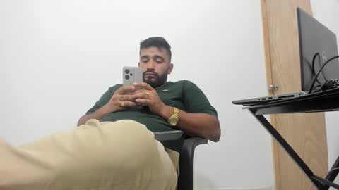 Tommy online show from 10.28.25