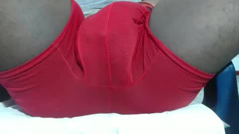 Snapshot of bigassholehorny69 chatting on 05.09.26 camilo online show from 05.09.26
