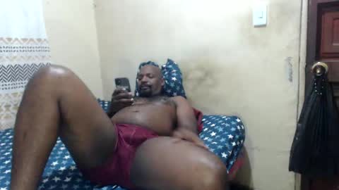 Snapshot of bigbeerblackxxl chatting on 10.01.25 HARLEX onlyfans online show from 10.01.25