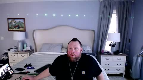 Bigboi1o11 online show from 03.10.25