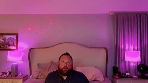 Snapshot of bigboi1o11 chatting on 10.29.25 Bigboi1o11 online show from 10.29.25