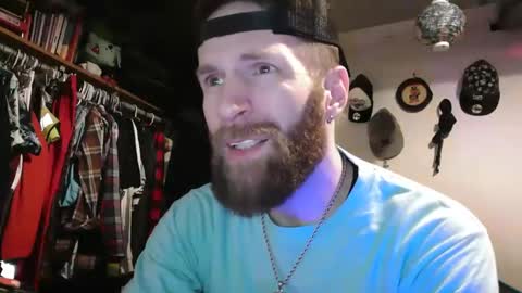 Snapshot of bigboi69419 chatting on 01.07.26 Anti hero online show from 01.07.26