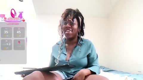 Snapshot of bigboobs_bouncin chatting on 04.03.26 Ashley online show from 04.03.26