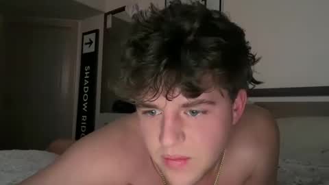 Snapshot of bigbootyburger1 chatting on 12.14.25 bigbootyburger1 online show from 12.14.25