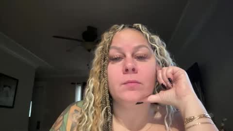 BIG BREAST SABRINA online show from 03.17.26