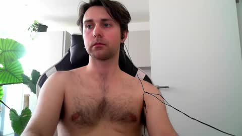 Snapshot of bigbrit_25 chatting on 03.02.25 Big Brit online show from 03.02.25