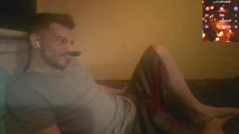 Jon - Im Straight online show from 03.10.25