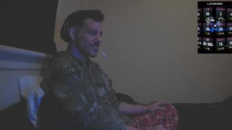 Jon - Im Straight online show from 10.10.25