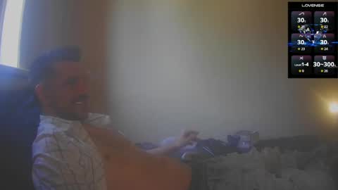 Snapshot of bigcawwwk chatting on 05.18.26 Jon - Im Straight online show from 05.18.26