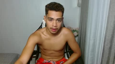 Snapshot of bigcock_moreno chatting on 06.18.26 Nj online show from 06.18.26