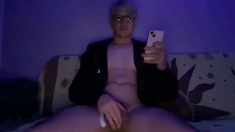 Dream boy online show from 01.12.25