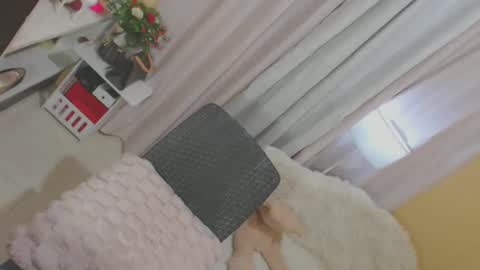 Yeng online show from 12.28.24