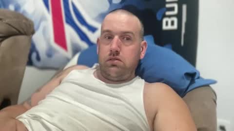 bigcocksuckingslut online show from 11.16.25