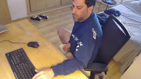 Snapshot of bigcok35spain chatting on 05.08.26 bigcok35spain online show from 05.08.26