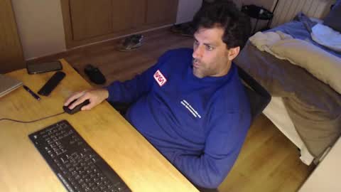 Snapshot of bigcok35spain chatting on 05.18.26 bigcok35spain online show from 05.18.26