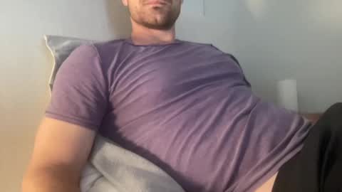 Snapshot of bigcollegecock69690 chatting on 12.02.24 bigcollegecock69690 online show from 12.02.24