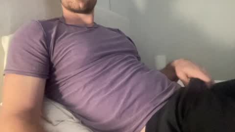 Snapshot of bigcollegecock69690 chatting on 12.04.24 bigcollegecock69690 online show from 12.04.24