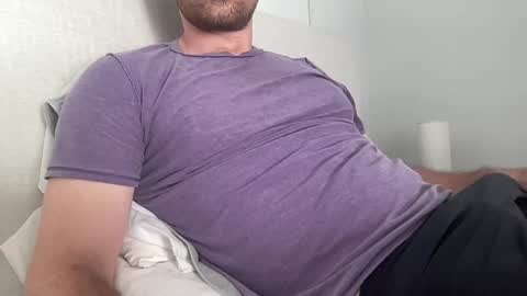 Snapshot of bigcollegecock69690 chatting on 12.10.24 bigcollegecock69690 online show from 12.10.24