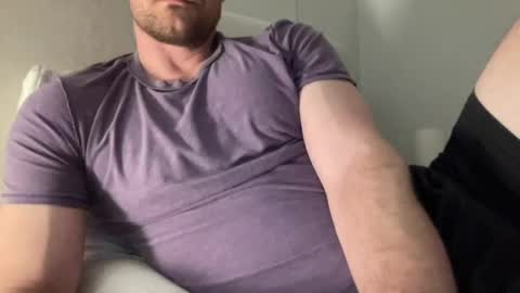Snapshot of bigcollegecock69690 chatting on 02.13.25 bigcollegecock69690 online show from 02.13.25