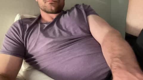 Snapshot of bigcollegecock69690 chatting on 02.13.25 bigcollegecock69690 online show from 02.13.25