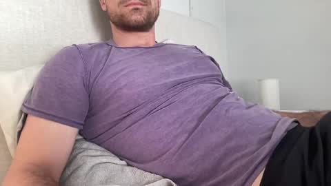 Snapshot of bigcollegecock69690 chatting on 02.21.25 bigcollegecock69690 online show from 02.21.25