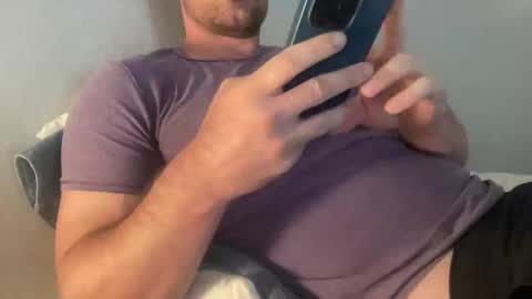 Snapshot of bigcollegecock69690 chatting on 09.11.25 bigcollegecock69690 online show from 09.11.25