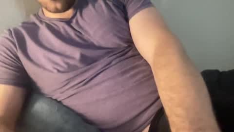 Snapshot of bigcollegecock69690 chatting on 10.08.25 bigcollegecock69690 online show from 10.08.25