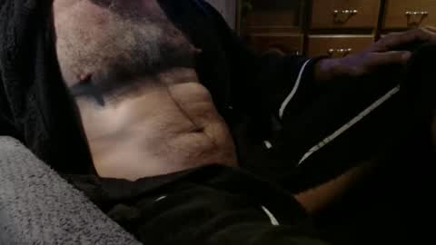 Snapshot of bigdickdaddy567130413 chatting on 05.27.26 bigdickdaddy567130413 online show from 05.27.26
