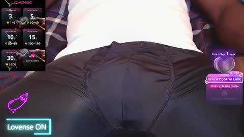 Snapshot of bigdikfreak chatting on 05.14.26 BigDickFreak online show from 05.14.26