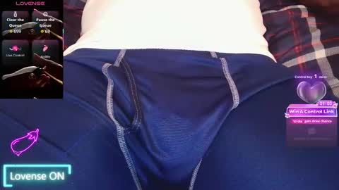 Snapshot of bigdikfreak chatting on 06.11.26 BigDickFreak online show from 06.11.26