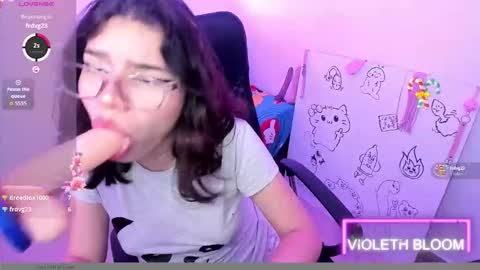 Snapshot of bigfinger125 chatting on 02.05.26 Lucy and Fred online show from 02.05.26