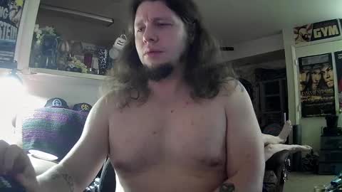 biggerisbetter21 online show from 01.21.25