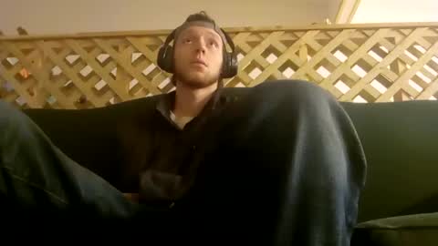 Snapshot of biggestboiiii chatting on 03.08.25 biggestboiiii online show from 03.08.25