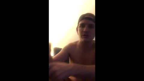 Snapshot of biggieoof chatting on 12.03.25 biggieoof online show from 12.03.25