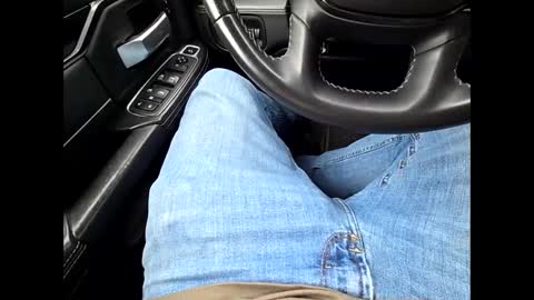 Snapshot of biggpappy69 chatting on 10.08.25 biggpappy69 online show from 10.08.25