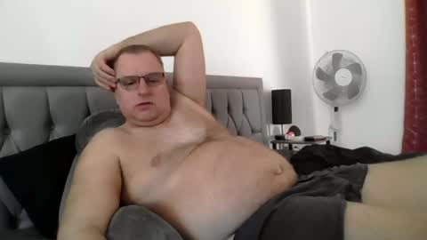 bigguy2014 online show from 03.19.26