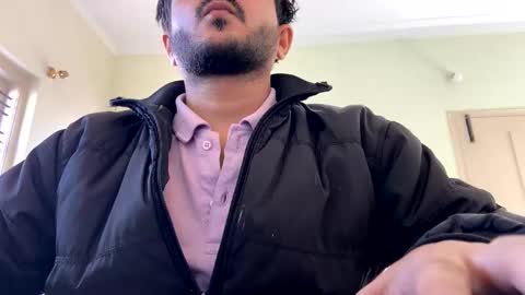 bighandsomesatisfy online show from 12.31.24