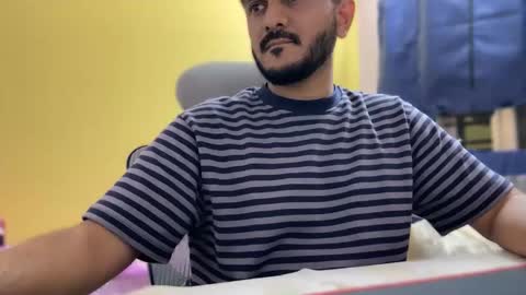 bighandsomesatisfy online show from 02.28.26