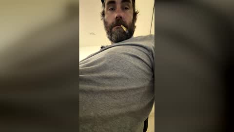 Snapshot of bigjohnson6923 chatting on 05.08.26 bigjohnson6923 online show from 05.08.26