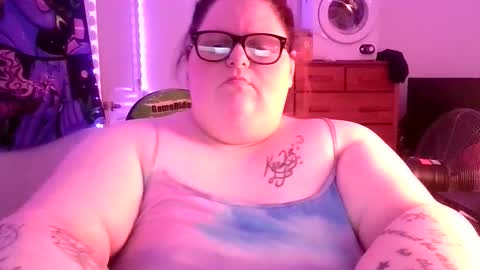 Snapshot of bigmama91 chatting on 02.16.26 bigmama91 online show from 02.16.26