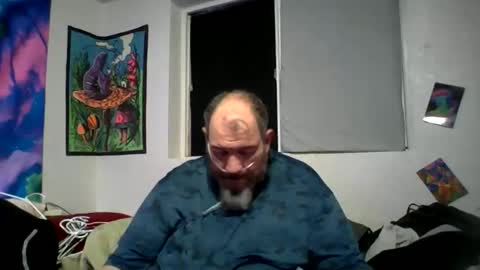 Snapshot of bigman42of0rlife chatting on 05.17.26 bigman42of0rlife online show from 05.17.26