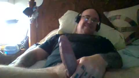 Snapshot of bigmike197167 chatting on 04.27.26 bigmike197167 online show from 04.27.26